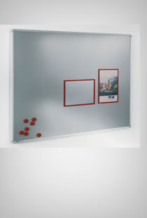 Magnethaftende Aushangtafel